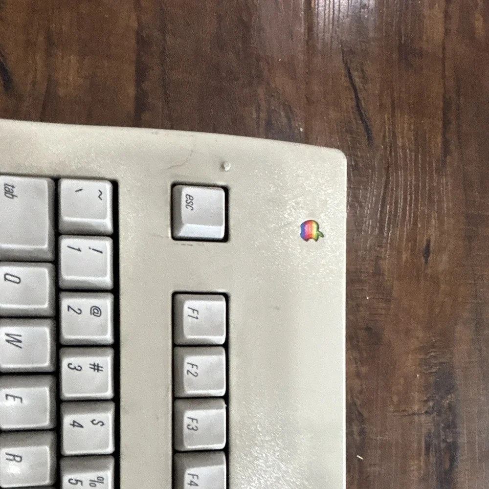 Apple Extended Keyboard II M3501 Mechanical Cream Alps Vintage 1996 ADB